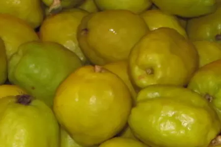 Маринованная японская айва по рецепту маринованных груш от иоанны хмелевской: шаг 1