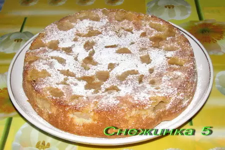 Шарлотка "пышка": шаг 3