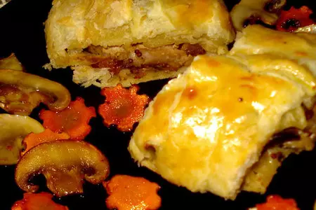 Мясо в слоеном тесте: шаг 6