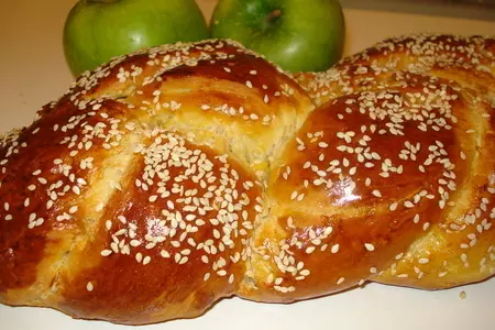 Яблочно-медовая хала: шаг 5