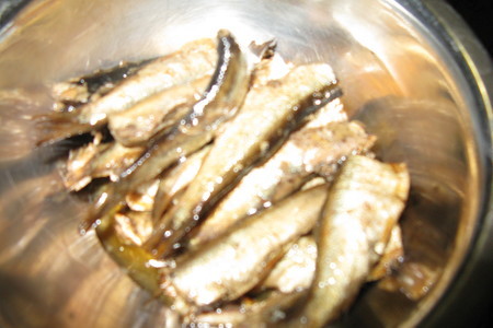 Рисово - рыбные ( с консервы ) котлеты  с овощами: шаг 1