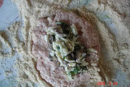 Зразы мясные с грибами: шаг 2