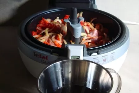 Мясо по-мадагаскарски, приготовленное в призовой фритюрнице tefal~actifry.: шаг 6