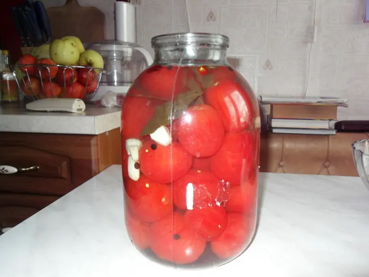Маринованные помидоры (всего за сутки): шаг 4