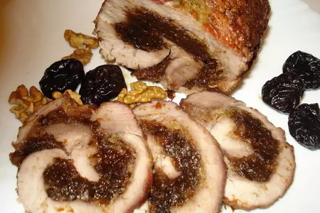 Мясной рулет с черносливом: шаг 6