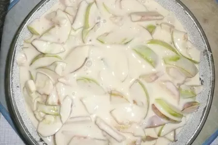 Быстрый яблочный пирог: шаг 3