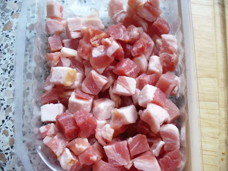 Брюссельская капуста с беконом и фаршем: шаг 3