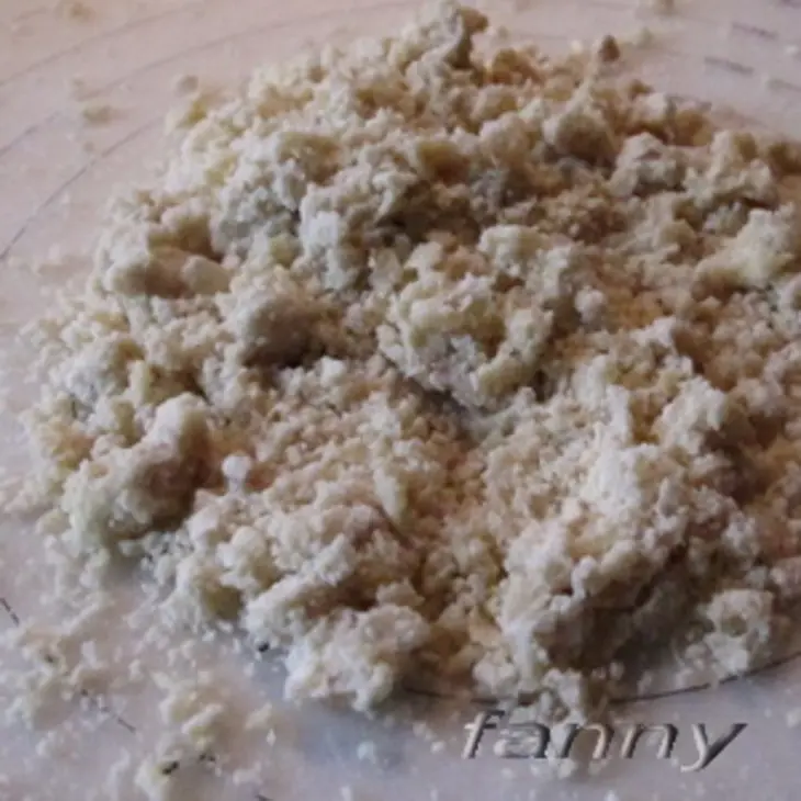 Крамбль с персиками и лавандой: шаг 5