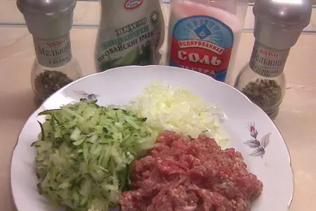 Каннеллони в томатном соусе: шаг 1