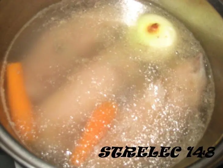 Холодец свиной с языком.: шаг 1