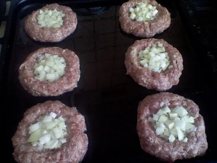 Мясные ватрушки: шаг 4