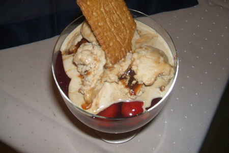 Десерт фруктовый с мороженым: шаг 1