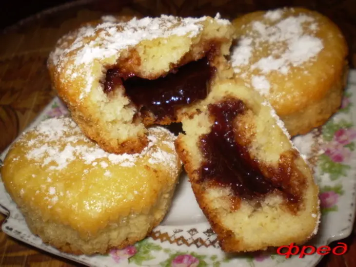 Кексы с начинкой: шаг 5