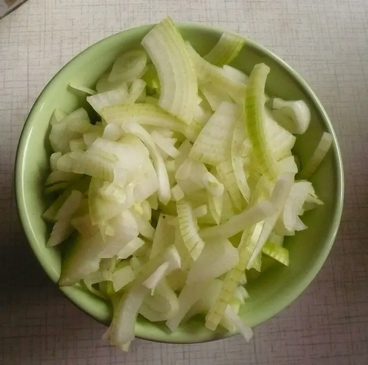 Пирог с курицей и брокколи: шаг 2