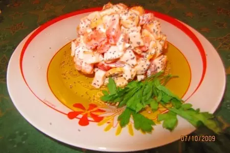 Копченый салат с маком: шаг 3