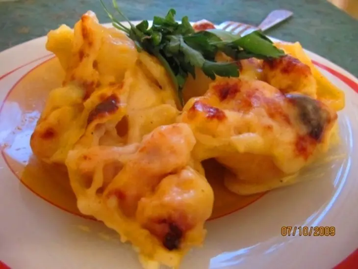 Конкильони(лумакони) с курицей, ананасами и сыром чеддер: шаг 9