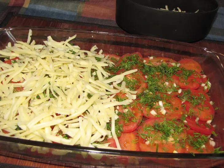 Куриная грудка, запечённая с баклажанами и помидорами: шаг 5