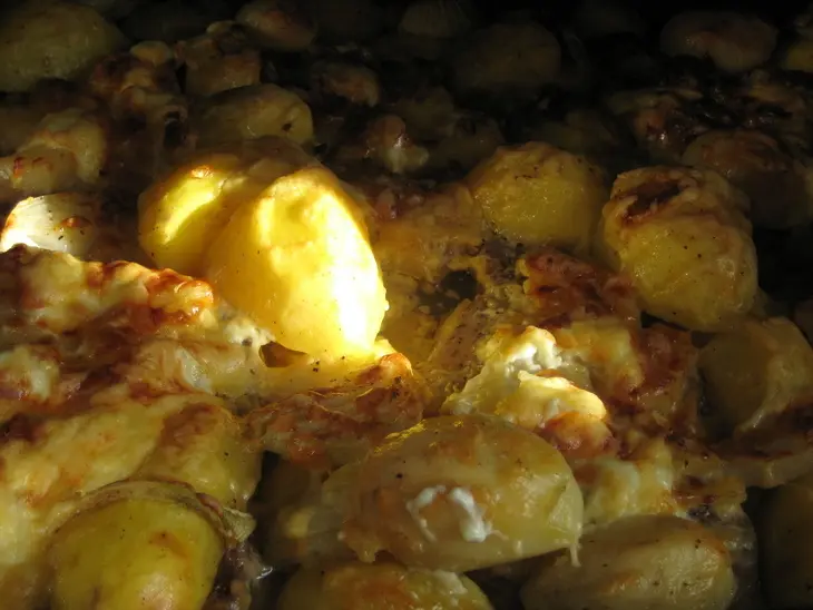 Мясо с ананасами и гарниром: шаг 6