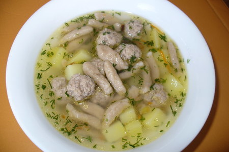 Суп с ржаными галушками и мясными фрикадельками: шаг 6