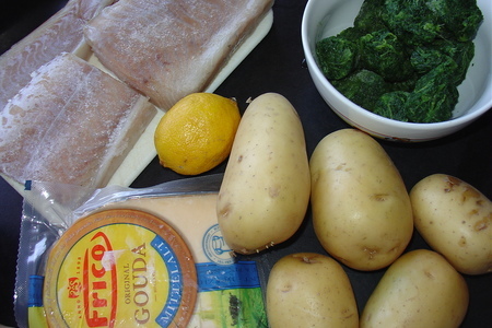 Рыбная запеканка со шпинатом и картофелем.: шаг 1
