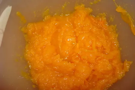 Оладьи из тыквы  с курагой: шаг 2