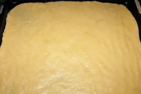 Сливовый пирог с решеткой из безе: шаг 1