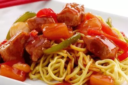 Свинина по-китайски с овощами.: шаг 1