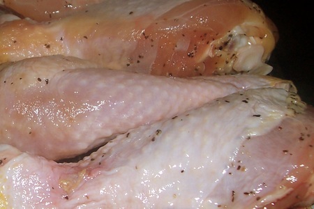Куриные голени в клубничном барбекю.: шаг 2