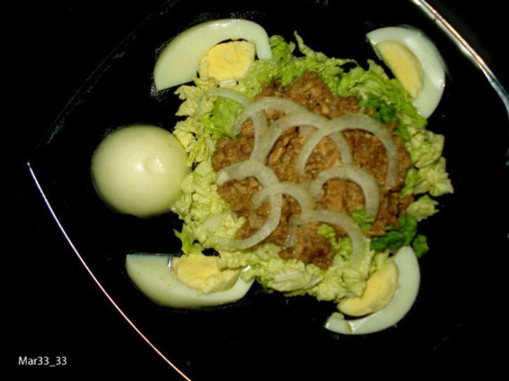Салат с тунцом и пекинской капустой: шаг 1