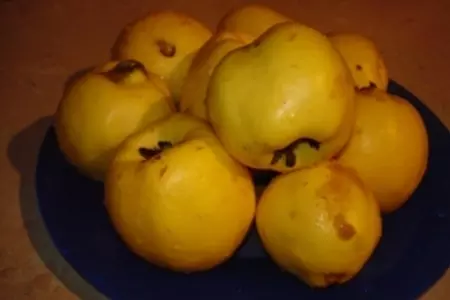 "сырое варенье из айвы": шаг 1