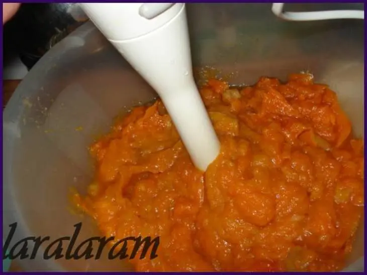 Тыквенный суп бархатный - поэма вкуса с яблоками, курицей, сыром и...: шаг 3