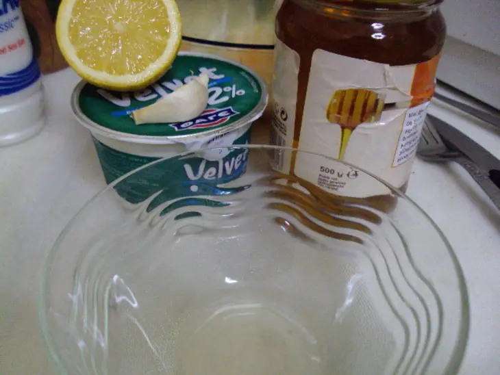 Салат из капусты с нежным йогуртным соусом: шаг 3