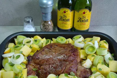 Бедро индейки с овощами, пореем и майораном: шаг 5