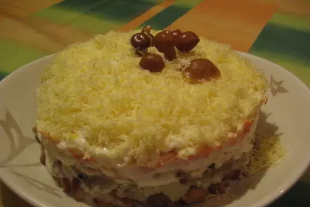 Салат семислойный: шаг 1