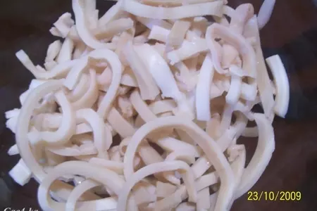 Кальмары с морковкой по-корейски: шаг 1