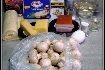 Крем-суп "грибной соблазн" с сырными палочками.: шаг 1