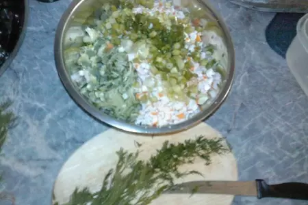 Салат "брокколи с крабовыми палочками": шаг 1