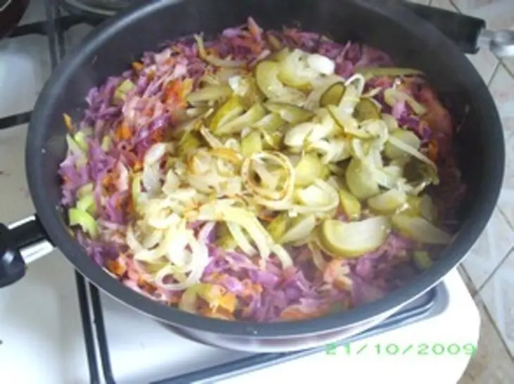Солянка с краснокочанной капустой: шаг 6