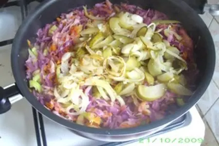 Солянка с краснокочанной капустой: шаг 6