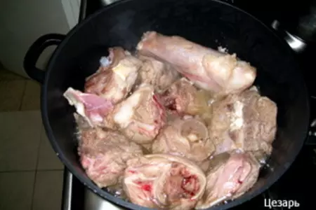 Баранина с  чесноком и овощами: шаг 1