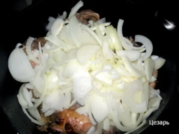 Баранина с  чесноком и овощами: шаг 3