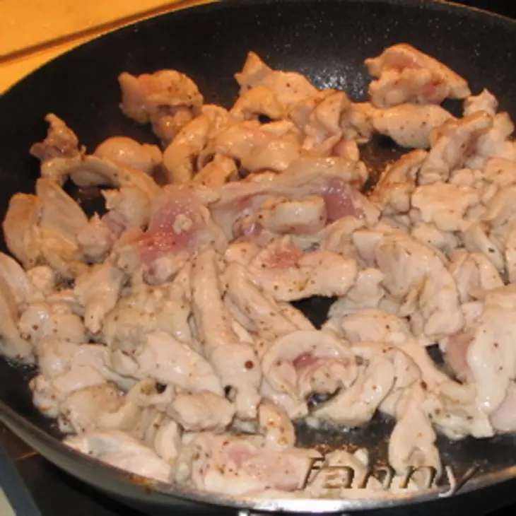 Запеканка из корневого сельдерея с курицей: шаг 6