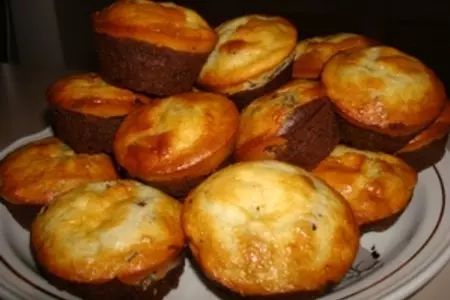 Шоколадные маффины под сливочной шапочкой: шаг 7
