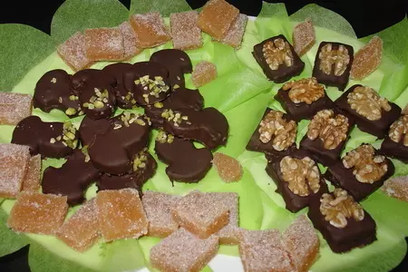 Quittenbrot  (айвовый хлеб) и  пралины.: шаг 8