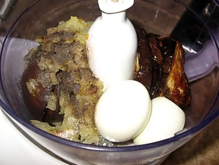 Баклажаны со вкусом печени.: шаг 3