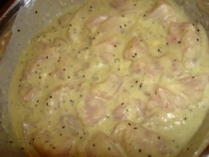 Курочка в маринаде из киви: шаг 4
