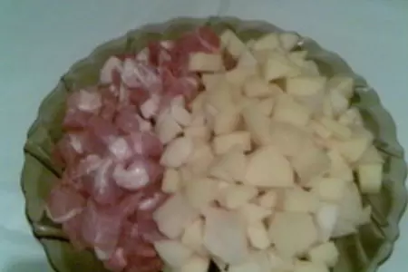 Горшочек с мясом и изюмом: шаг 1