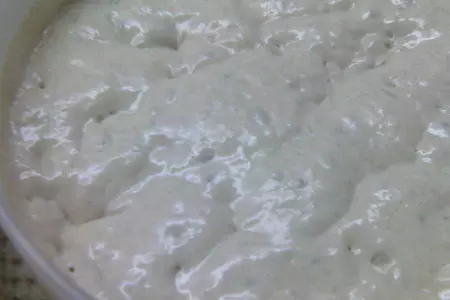 Хлеб ароматный на закваске с фруктовыми нотками и пряным вкусом: шаг 1