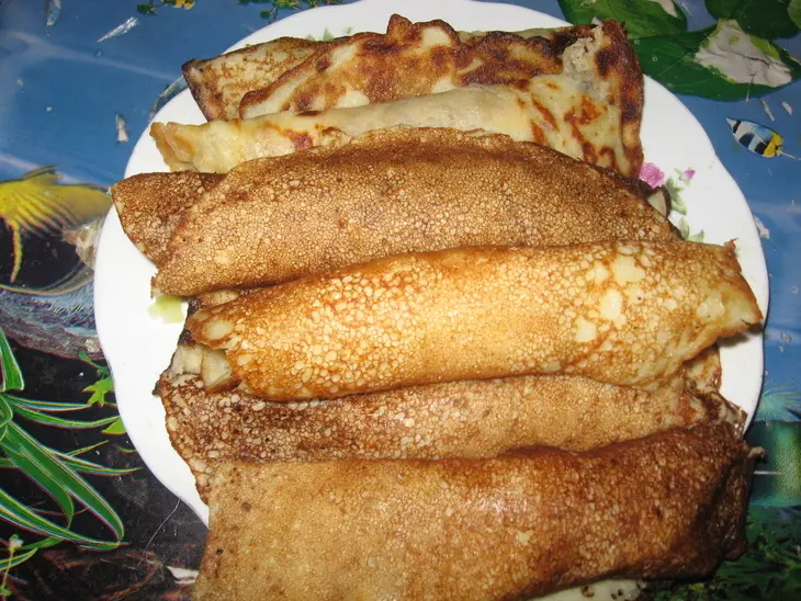 Блинчики картофельные с капустно-морковной начинкой: шаг 8
