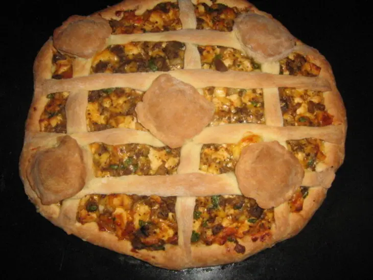 Пирог с баклажанами и сыром: шаг 13